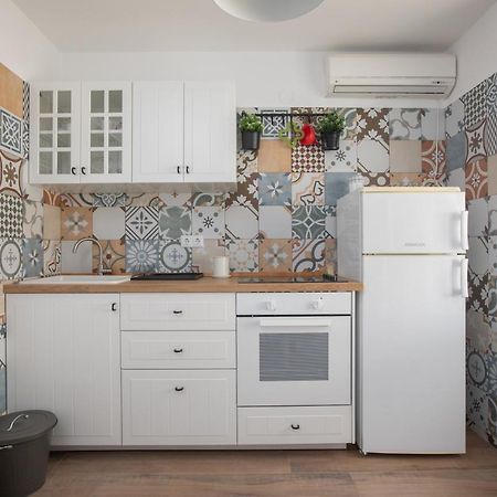 La Casa Di Nonno Apartment Milna  Ngoại thất bức ảnh