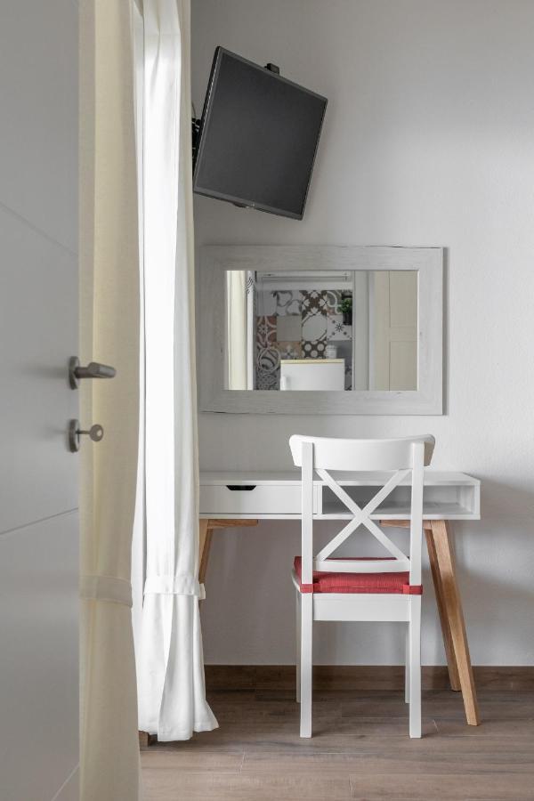 La Casa Di Nonno Apartment Milna  Ngoại thất bức ảnh