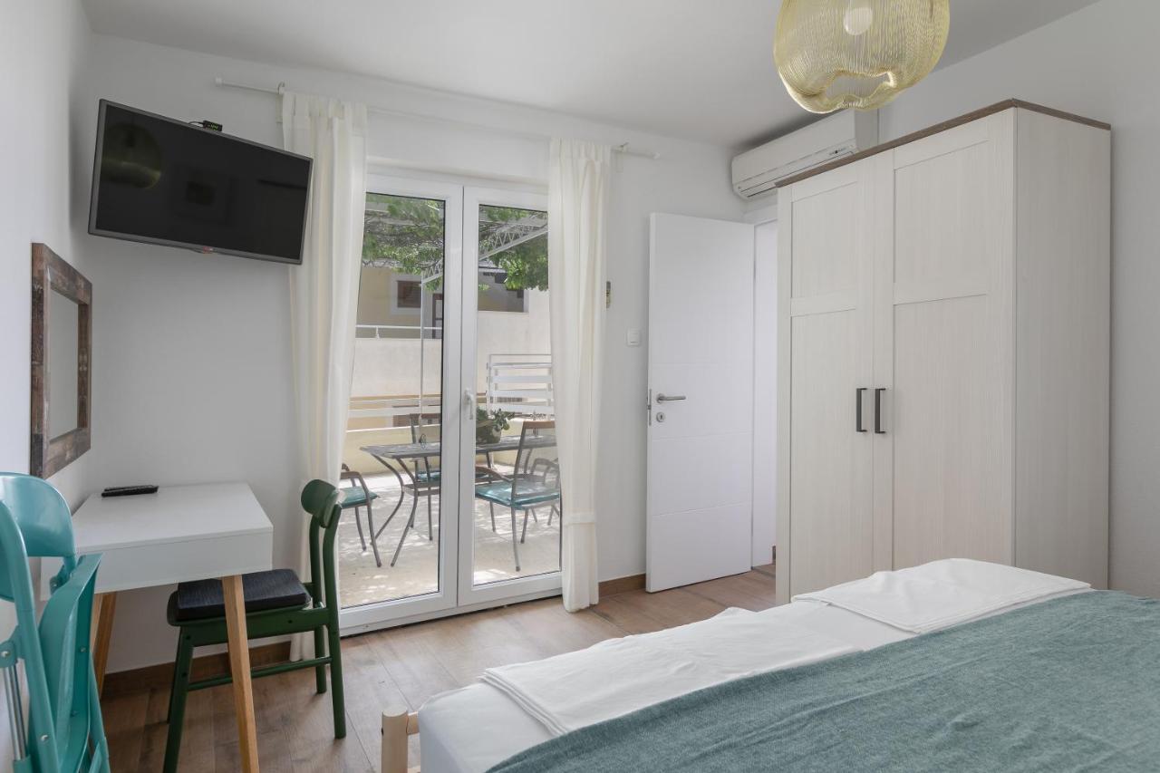 La Casa Di Nonno Apartment Milna  Ngoại thất bức ảnh
