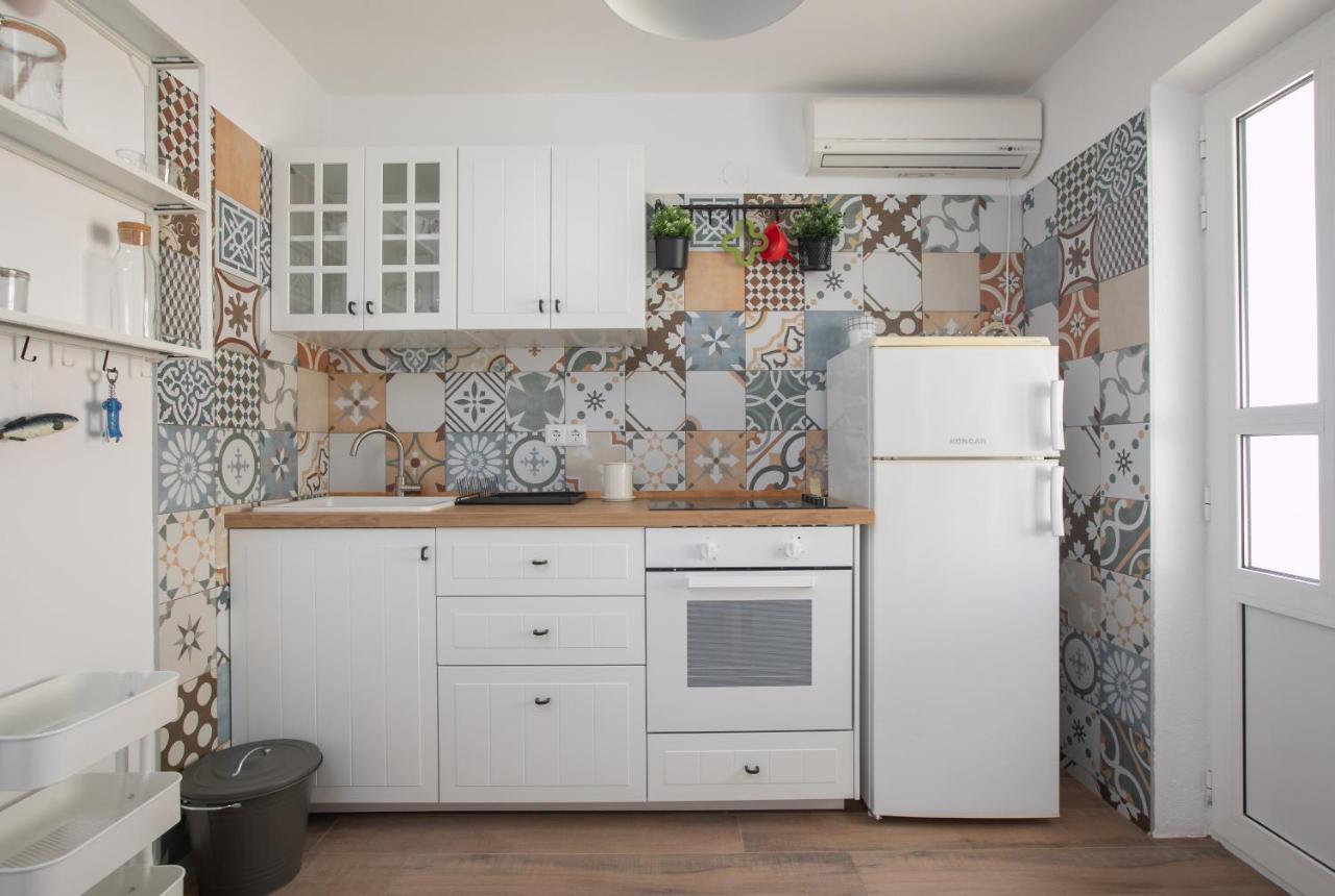 La Casa Di Nonno Apartment Milna  Ngoại thất bức ảnh
