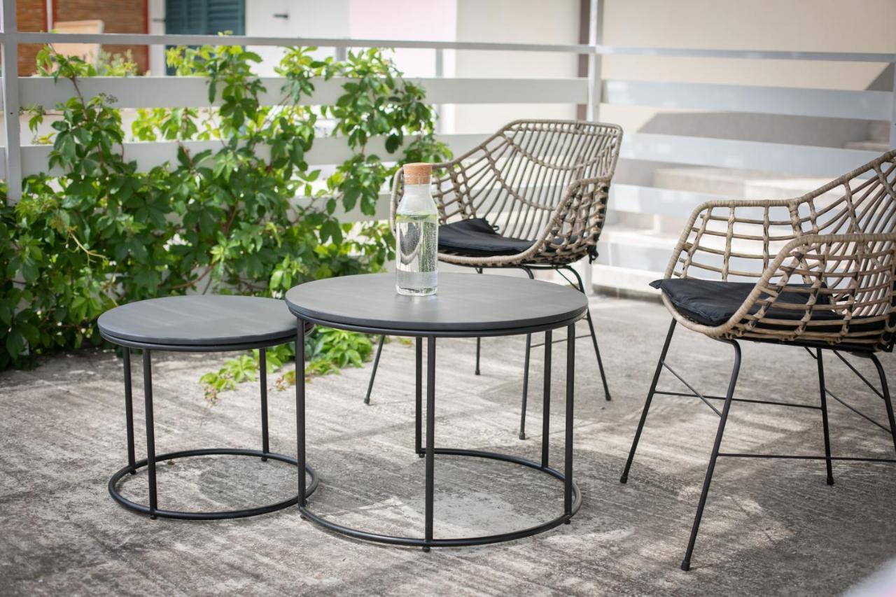 La Casa Di Nonno Apartment Milna  Ngoại thất bức ảnh