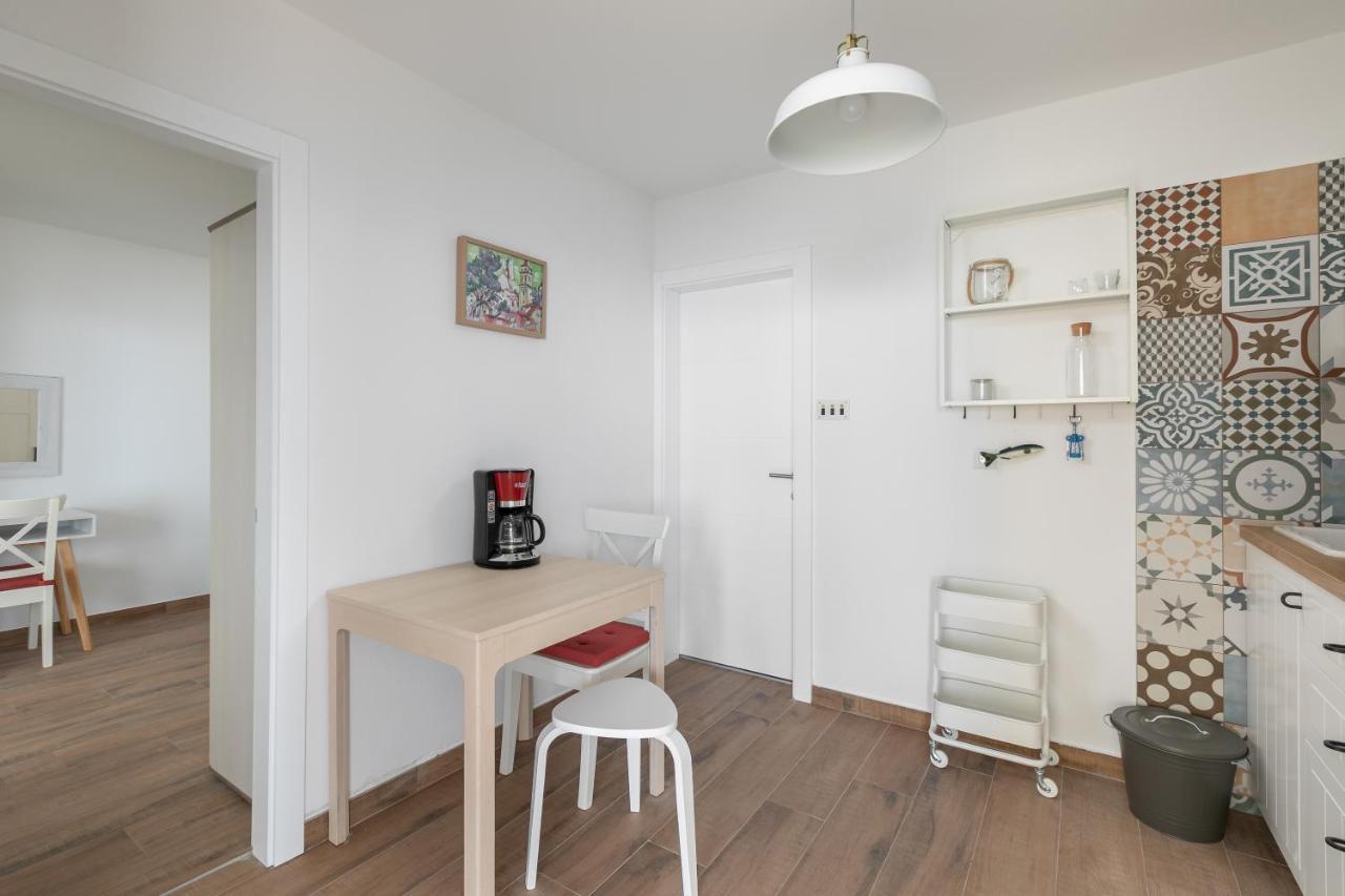 La Casa Di Nonno Apartment Milna  Ngoại thất bức ảnh